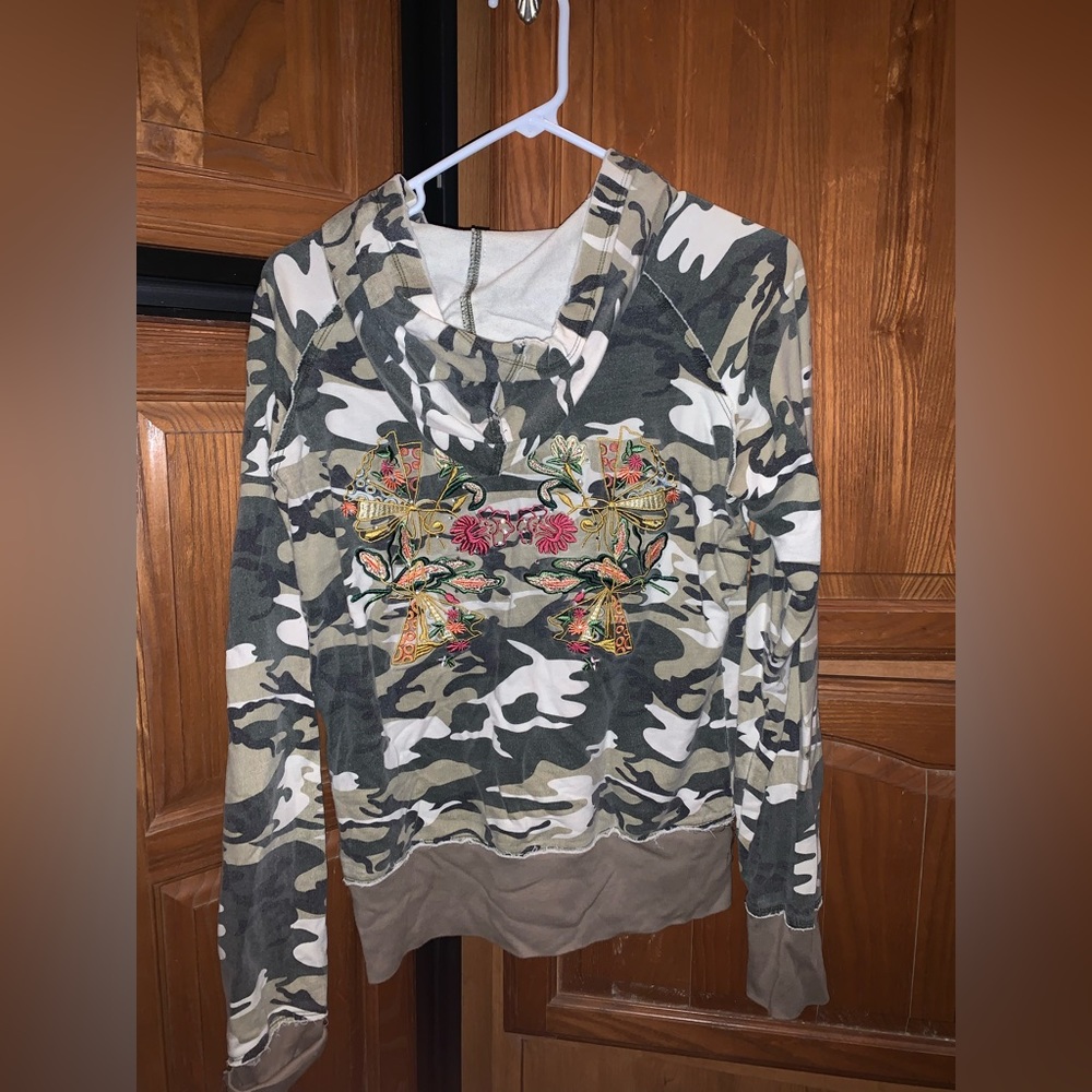 . - Picture 2 of 2